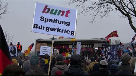 Kandel Ist Berall Demo Gegen Vergewaltigungen Marsch Durch