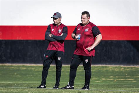 Sem mudanças Atlético Goianiense encerra preparação para clássico