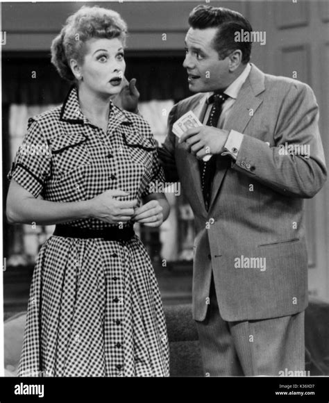 I LOVE LUCY DESI ARNAZ, LUCILLE BALL I LOVE LUCY Stock Photo - Alamy