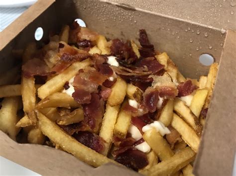 Enjoty Restaurants Menu Carl S Jr In Bilbao Bacon Ranch Fries