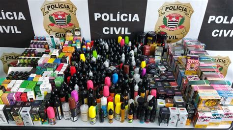 Pol Cia Civil Prende Comerciante Que Vendia Cigarros Eletr Nicos