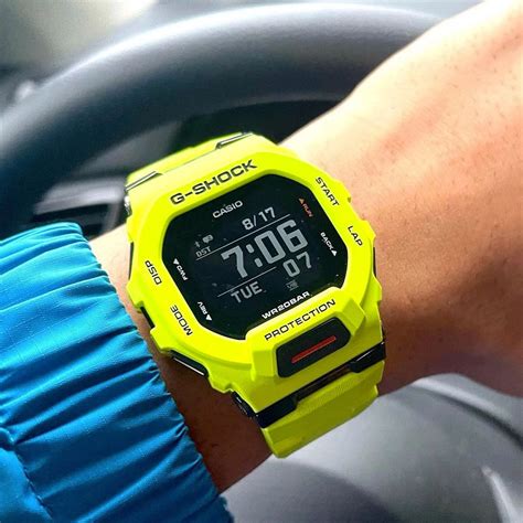 Reloj G Shock Verde Neon Con Negro GBD 200 9DR SKU G SK 104 Mostperu