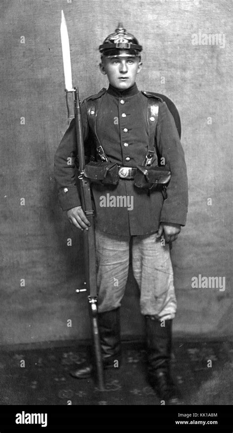 Ww1 deutscher soldat Fotos und Bildmaterial in hoher Auflösung Alamy