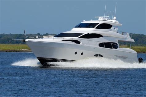 top  ways  enjoy private luxury yacht charters