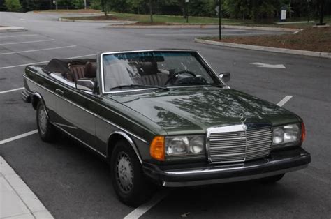 Mercedes Benz W123 Convertible