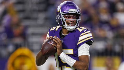 Vikings QB Josh Dobbs to start Sunday vs. Raiders