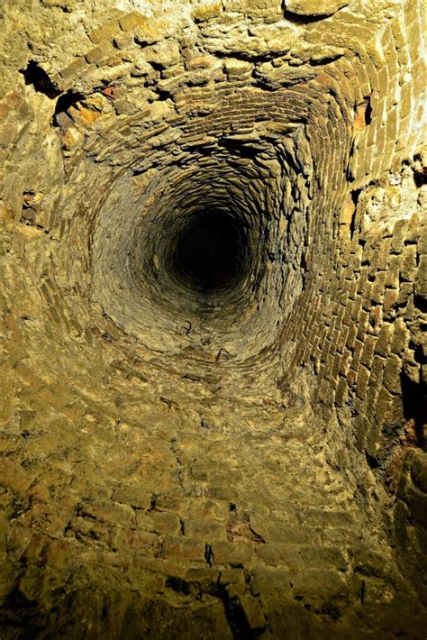 Auf Den Unterirdischen Spuren Des Bergbaus In Pitten Bote Aus Der