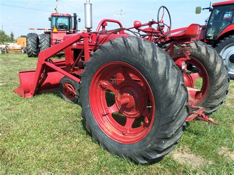 Farmall M Loader Types