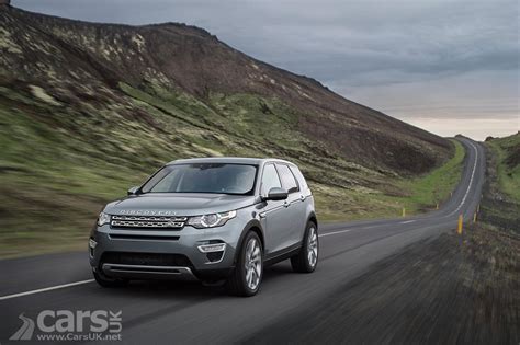 New Land Rover Discovery Sport OFFICIALLY revealed