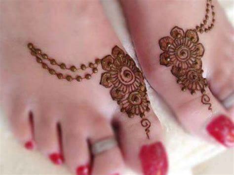 15 Trending Henna Designs for Feet: Best Mehendi Designs - Beauty, Fashion, Lifestyle blog ...