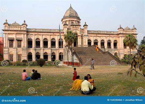 Ahsan Manzil - Mughal Palace In Dhaka - Bangladesh Editorial Photo ...