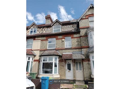 4 Bed Terraced House To Rent In Bayes Street Kettering Nn16 £1 350