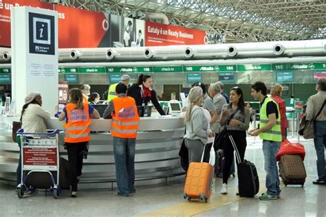 Rome's Fiumicino airport reopens Terminal 3 - Wanted in Rome