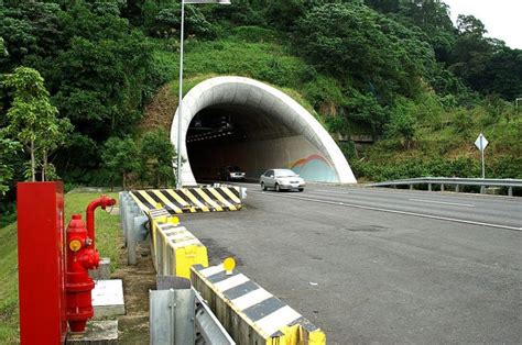 Los 10 Túneles De Carretera Más Largos Del Mundo