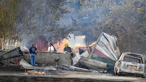 Kentucky Gas Explosion 1 Dead 5 Hospitalized After Pipeline Ruptures