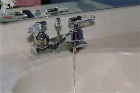 How To Clear A Blockage In A Sink Faucet Dengarden