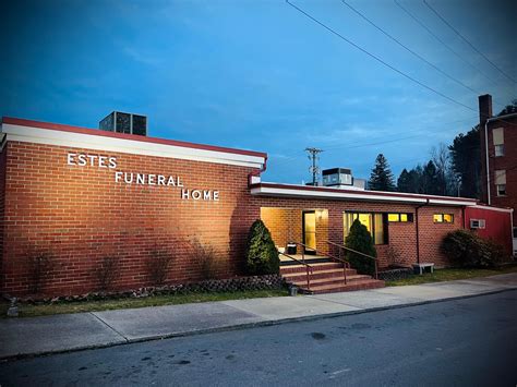 Home | Estes Funeral Home of Coeburn