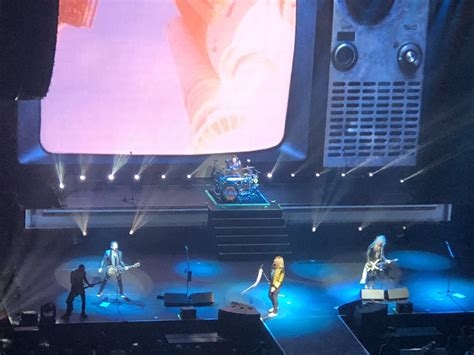 Def Leppard Concert Tour History Updated For Concert