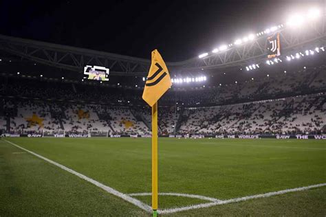 Juventus Penalizzata Lannuncio Incendia Il Weekend