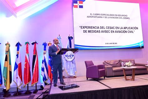 Cesac Comparte Modelo De Seguridad Aeroportuaria Y De La Aviación Civil Dominicana Con Expertos