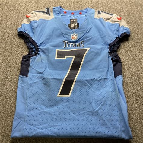 Crucial Catch Titans Malik Willis Signed Game Worn Jersey 10 23 22