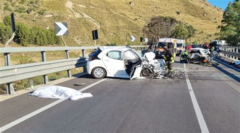 Brescia Incidente Sulla Ss All Altezza Di Esine Coinvolte Due Auto