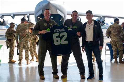 NFL Visits Joint Base Lewis McChord Team McChord Article Display