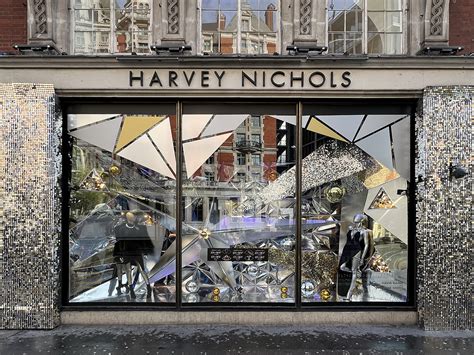 Harvey Nichols London Logo