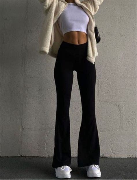 black pants outfit ideas - Sabra Dabney