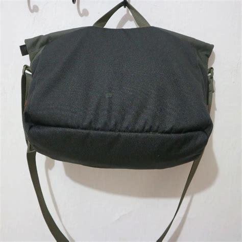 Eiger Wanderer Olive Fesyen Pria Tas Dompet Tas Selempang Di