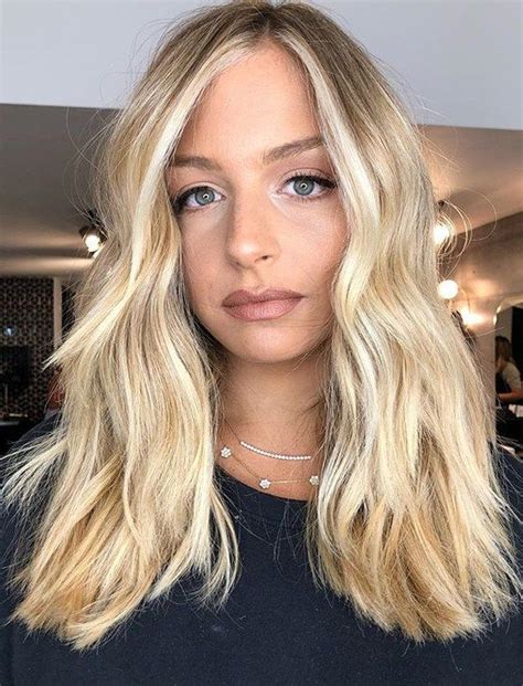 Cute Golden Light Blonde Hair Colors And Hairstyles For 2019 Stylesmod