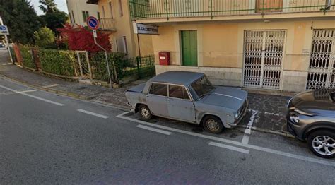 L Auto Parcheggiata Per 47 Anni Nello Stesso Punto Trasloca La Lancia