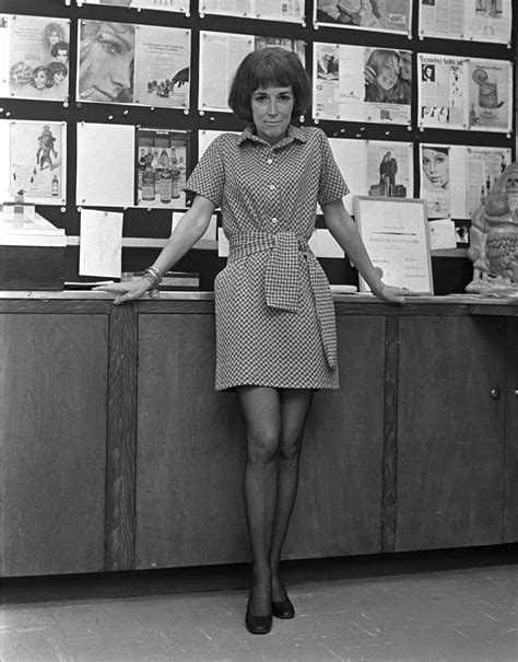 Helen Gurley Brown Biography Books Cosmopolitan And Facts Britannica