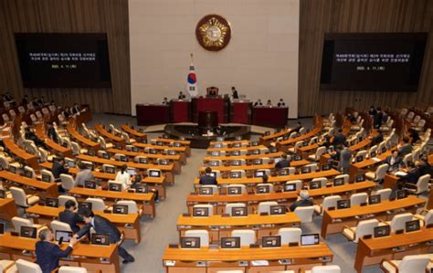 尹정권 첫 거부 양곡관리법 23찬성 못얻어 부결 간호법은 상정 안돼인터넷저널