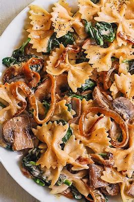 Farfalle Pasta with Spinach, Mushrooms, and Caramelized Onions