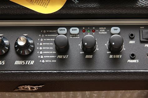 Fender Mustang 1 V2