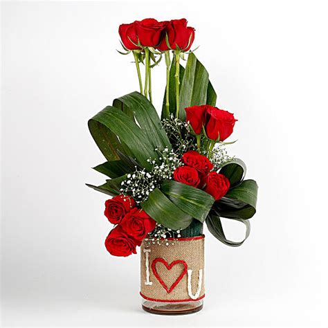 Buy Send Red Roses Glass Vase Arrangement I Love You Online Fnp