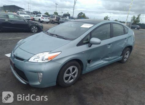 Toyota Prius Four Jtdkn Duxf Bid History Bidcars