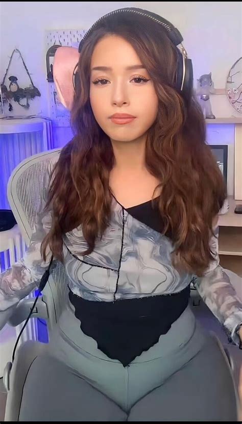 Does Anybody Else Started Their Obsession With Bnwo Because Of Pokimane