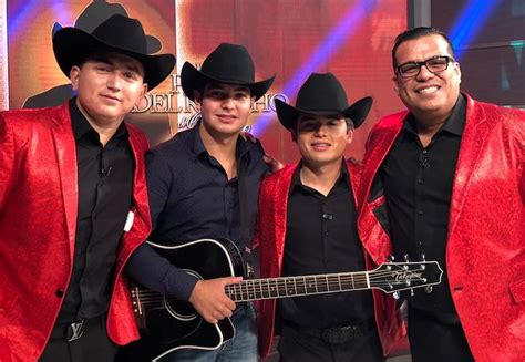 Los Plebes Del Rancho Del Rancho Andan Al Mill N Con Su Nuevo Video