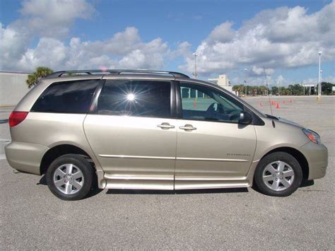 2005 Toyota Sienna LE Braun IMS Conversion Handicapped Driver Equipped