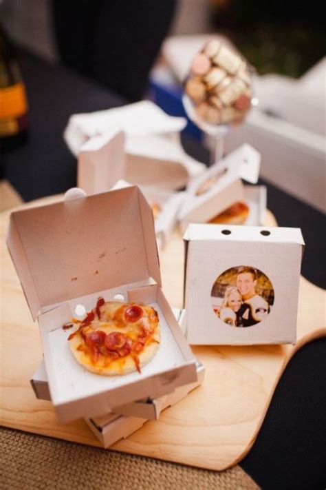 Fun Ways To Organize A Pizza Bar At Your Wedding Weddingomania