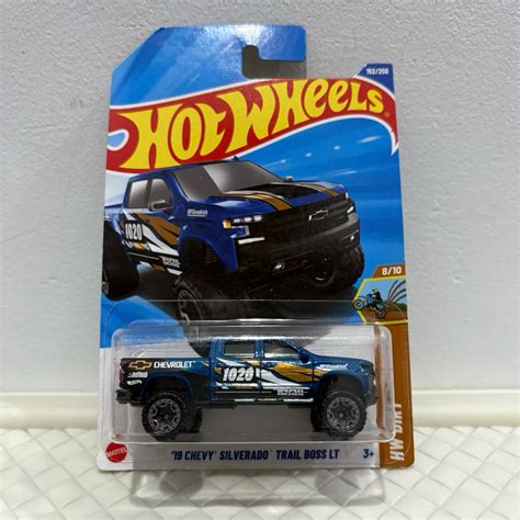 Jual Hot Wheels 19 Chevy Silverado Trail Boss LT Shopee Indonesia