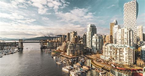 New report paints full picture of Downtown Van & it's better than expected