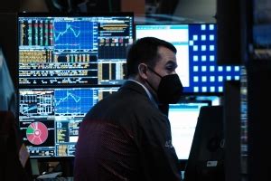 Wall Street corta racha de caídas y cierra con fuerte alza Diario 24