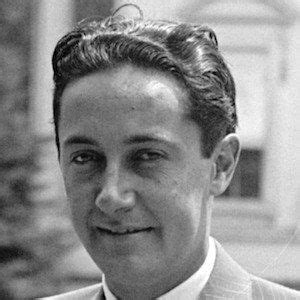 Irving Thalberg (Film Producer) - Bio, Facts, Family | Famous Birthdays