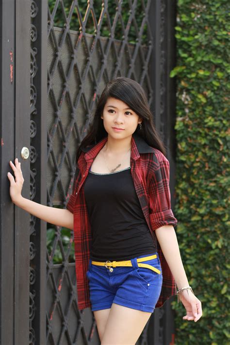 Nắng chiều hot girl Trang Diễn đàn Designer Việt Nam