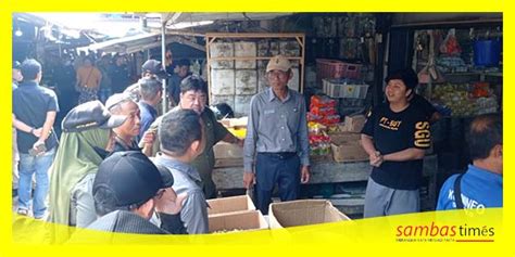 Diskumindag Monitoring Bahan Pokok Jelang Idul Fitri Di Pasar Sambas