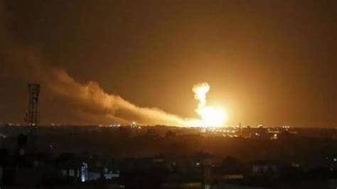 Explos Es S O Ouvidas No Centro De Israel Hamas Afirma Ter Aeroporto