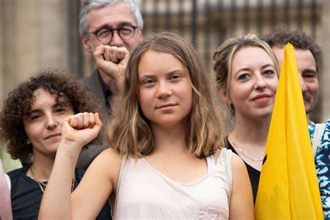 Greta Thunberg Stata Multata Per Resistenza Alla Polizia Nego Ogni